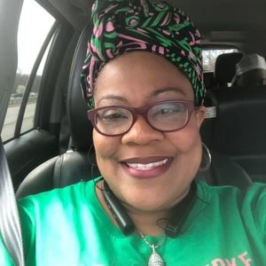 Meet your Posher, Rita